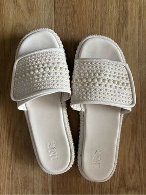 INC International Concepts Ivory Pearl Slide Sandals